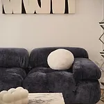 Splendid Artist Apartment 2P